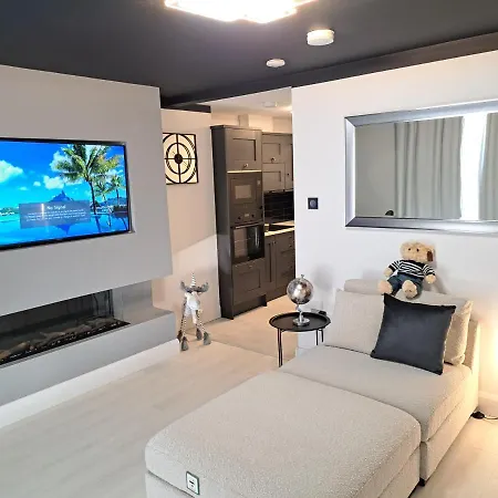 Seaview Апартаменты